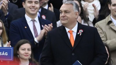 Орбан пообещал не допустить включения атомной отрасли России в санкции ЕС